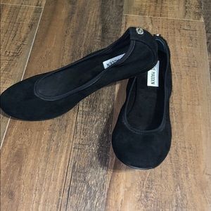 Steve Madden Flats